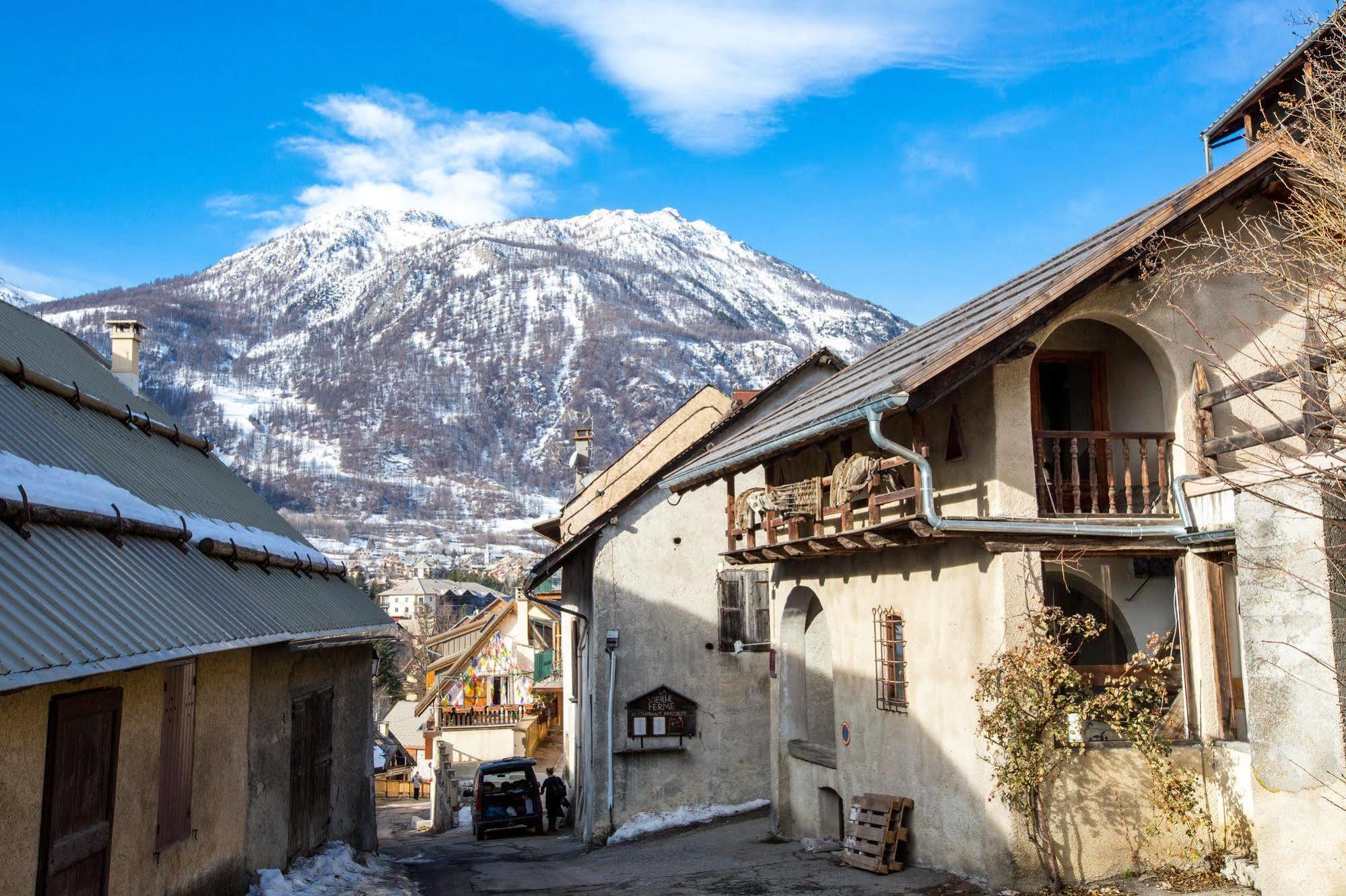 Langley Hotel La Vieille Ferme La Salle-les-Alpes Exteriör bild